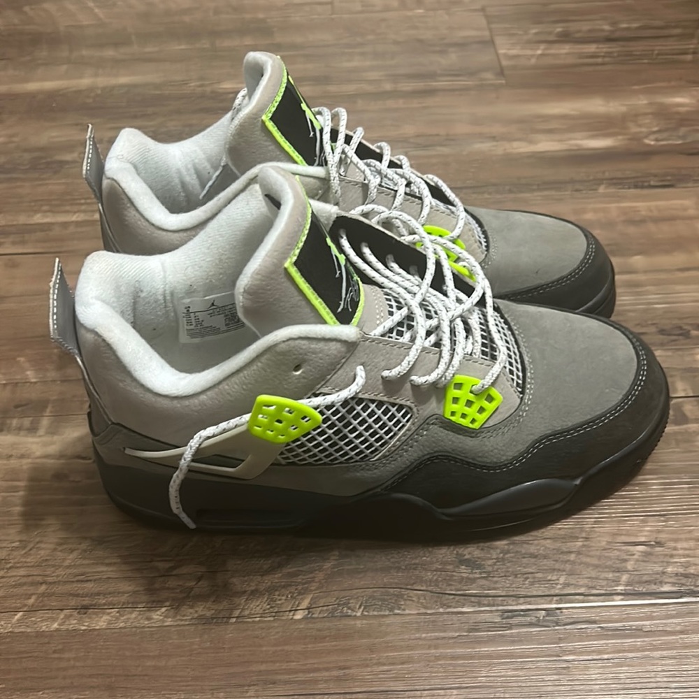 Brand: Jordan, Size: 8, Color: Grey, Condition: Used, Sneaker Name Jordan 4 Neon